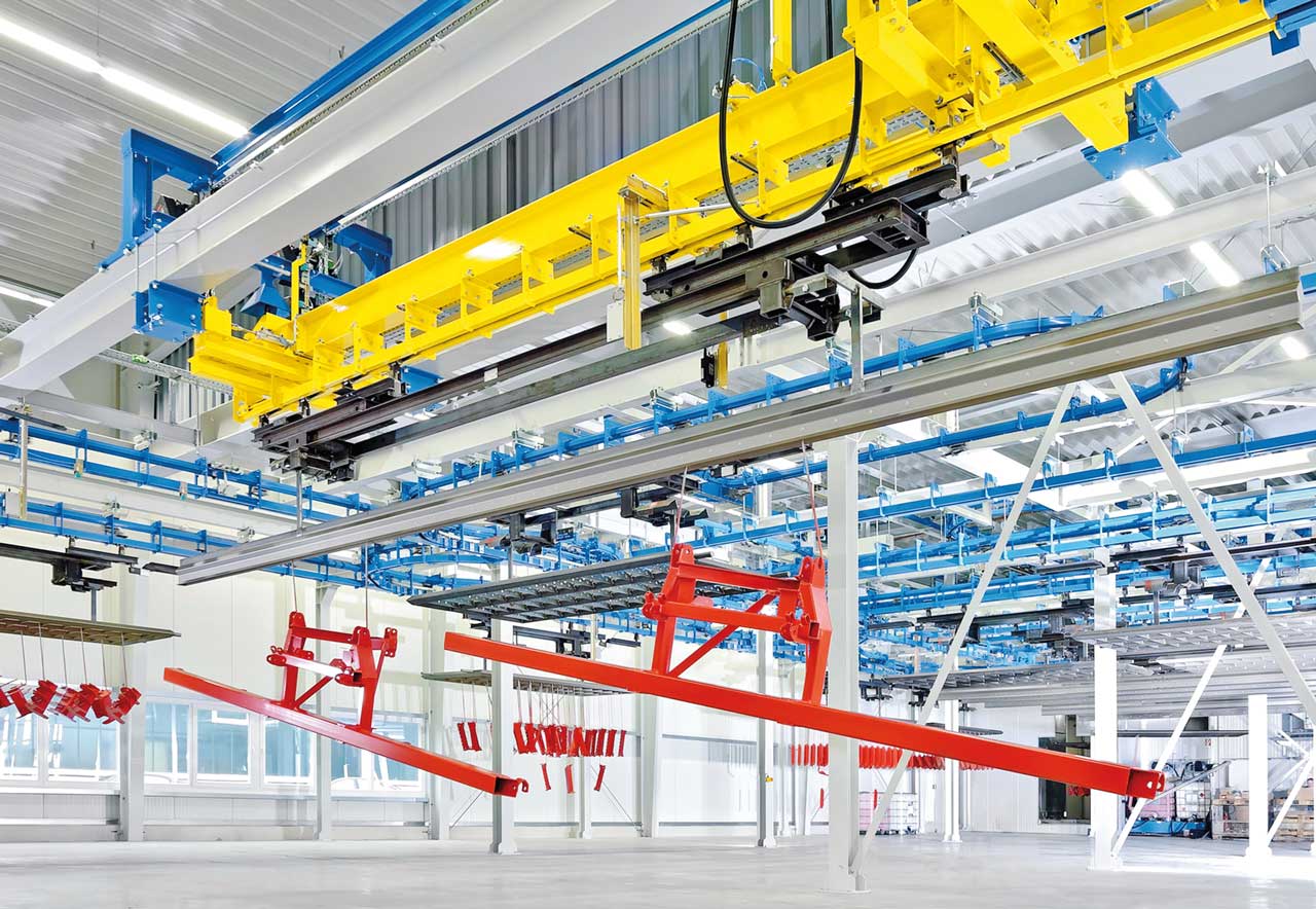 Hängende Fördertechnik bei Kewesta